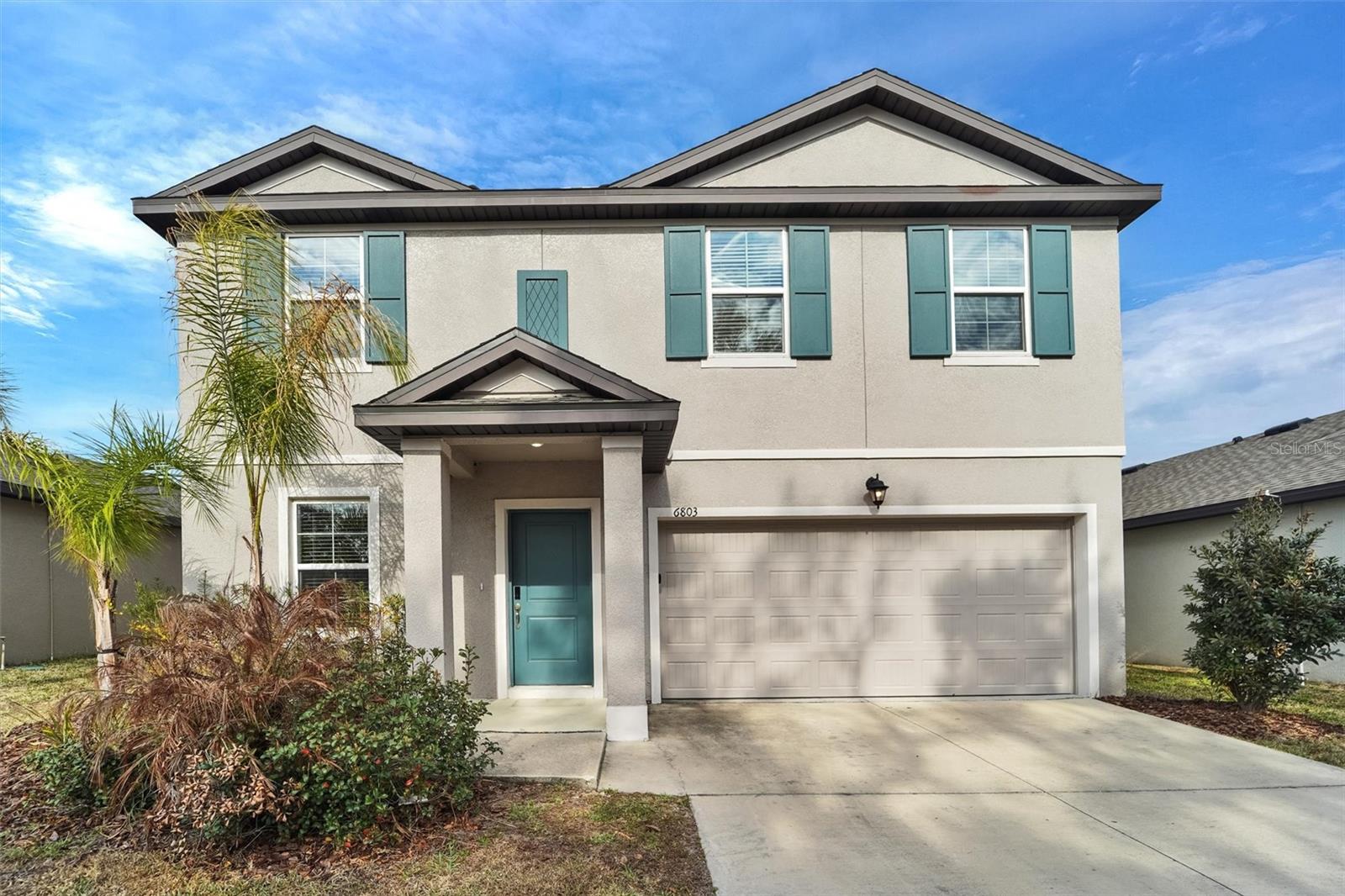 Residential in ZEPHYRHILLS