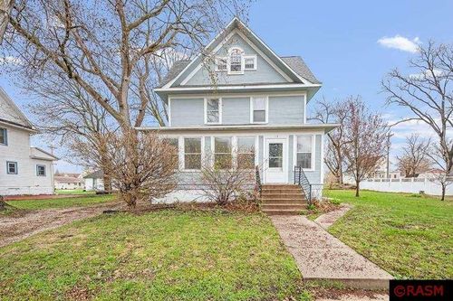 413 E 5th St, Blue Earth, MN, 56013-1931 | Card Image