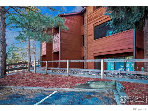 1915 Centennial Dr, Louisville, CO, 80027-1357 | Card Image