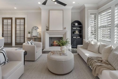 unit-12-3715 Peachtree Rd Ne, Atlanta, GA, 30319-1592 | Card Image
