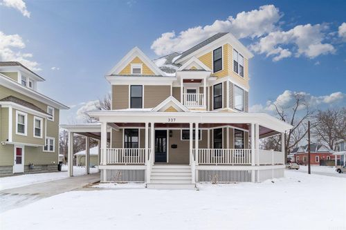 337 Almond St, Waterloo, IA, 50703-3863 | Card Image