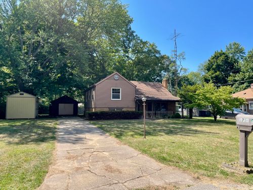 1754 Elm Ter, Benton Harbor, MI, 49022-7150 | Card Image