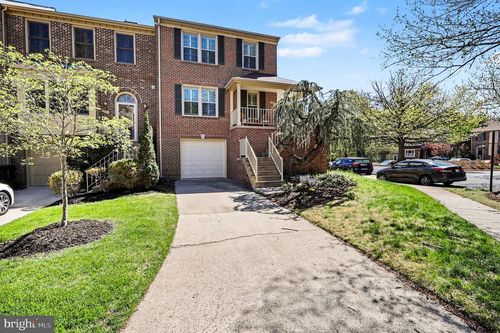 8433 Millwood Dr, SPRINGFIELD, VA, 22152-2836 | Card Image