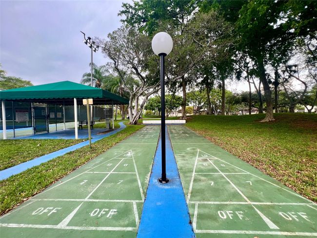 APT-112 - 2304 S Cypress Bend Dr, Condo with 1 bedrooms, 2 bathrooms and null parking in Pompano Beach FL | Image 25
