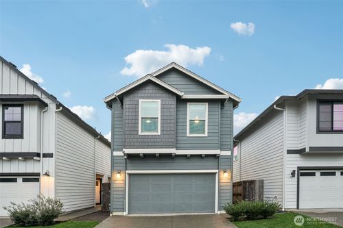 1121 N Auburn Pl, Ridgefield, WA, 98642-7221 | Card Image