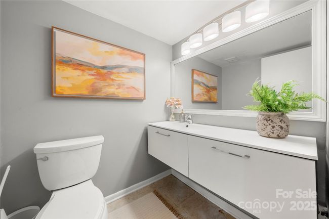 Half bath main floor | Image 9