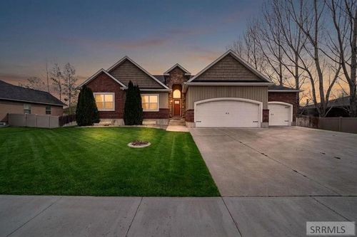 264 N 5th W, Rigby, ID, 83442-4938 | Card Image