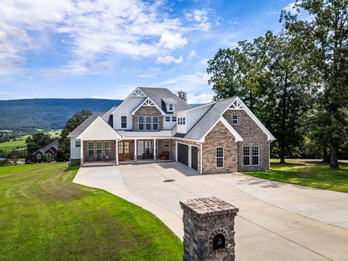 300 Sky High Dr, Dunlap, TN, 37327-4825 | Card Image