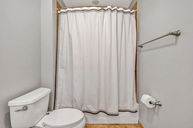 100 Bridgewater Pointe Place #401 (27) | Image 27