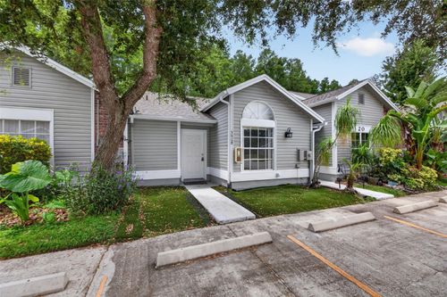 5808 Red Cedar Ln, TAMPA, FL, 33625-5680 | Card Image