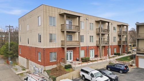 817 Flynn St, Chattanooga, TN, 37403-2648 | Card Image