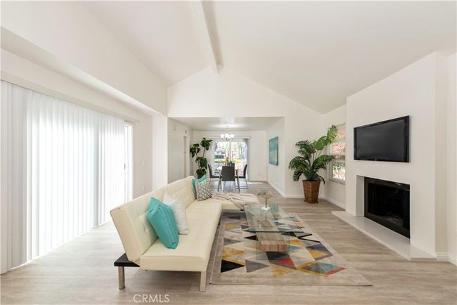 10 Windsong, Condo with 3 bedrooms, 2 bathrooms and 2 parking in Irvine CA | Image 11