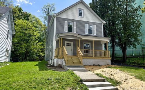 74 Gladstone Ave, Walden, NY, 12586-1906 | Card Image