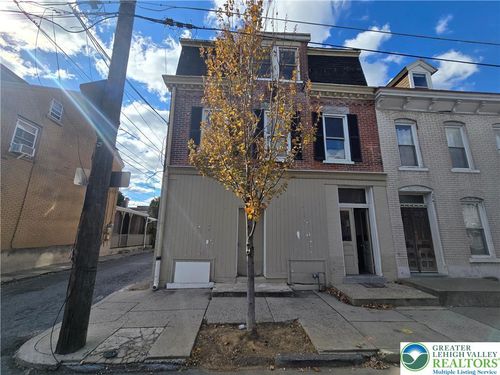 230 N 10th St, Allentown, PA, 18102-3955 | Card Image