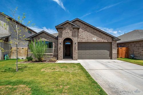 7206 Thomas Paine Rd, Midland, TX, 79706-1716 | Card Image