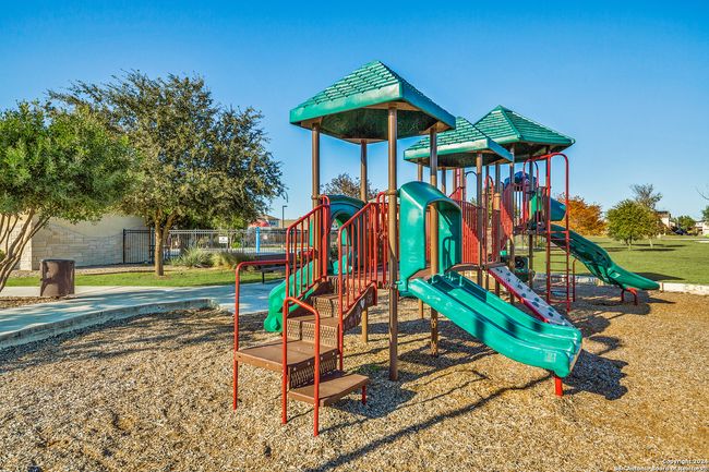 7939 Blackhawk Pass, House other with 4 bedrooms, 4 bathrooms and null parking in San Antonio TX | Image 35