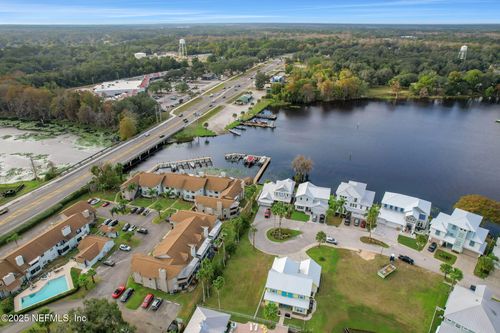 117 Yacht Club Pt, Green Cove Springs, FL, 32043-2440 | Card Image