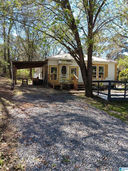 206 Montgomery St, Warrior, AL, 35180-1556 | Card Image