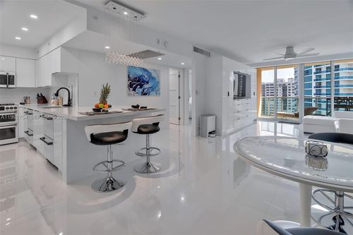 1515-2501 S Ocean Dr, Hollywood, FL, 33019-2617 | Card Image