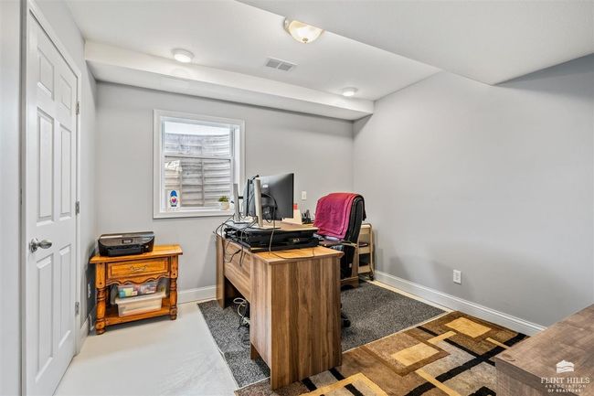 3673 Stewart Farm Rd, House other with 6 bedrooms, 4 bathrooms and null parking in Wamego KS | Image 33