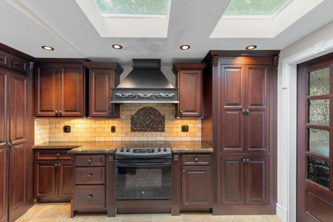 3532 Duck Ave, House other with 3 bedrooms, 2 bathrooms and null parking in Key West FL | Image 17