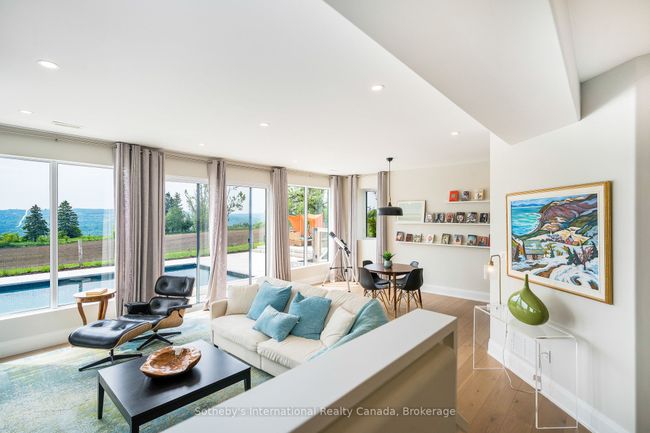 2566 5 Th Line, House other with 4 bedrooms, 3 bathrooms and 4 parking in Creemore ON | Image 35