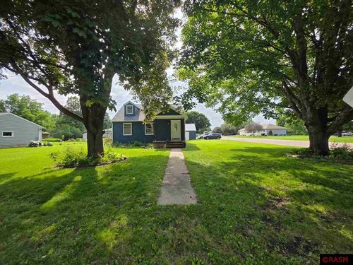 130 Miner St N, Good Thunder, MN, 56037-7704 | Card Image