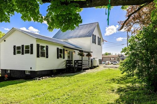 17 Liberty St, Richford, VT, 05476-1013 | Card Image