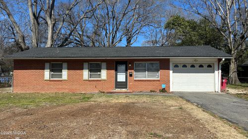 2559 Burbank Pl, Macon, GA, 31206-8205 | Card Image