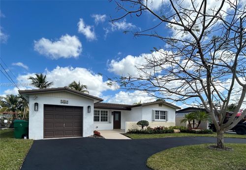 5032 Sw 94th Ave, Cooper City, FL, 33328-4114 | Card Image