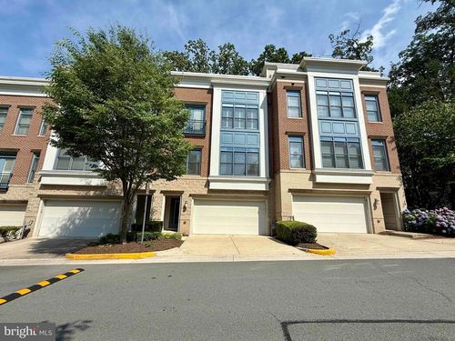 4109 Halsted St, FAIRFAX, VA, 22033-5527 | Card Image