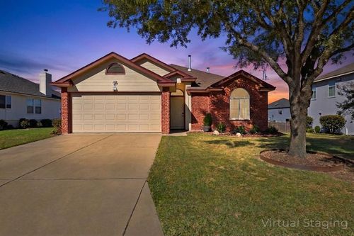 309 Dana Dr, Hutto, TX, 78634-5242 | Card Image
