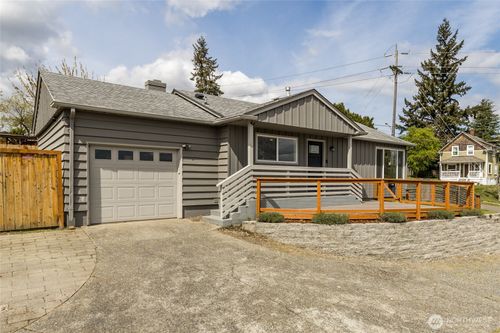 1324 E Fairbanks St, Tacoma, WA, 98404-3808 | Card Image