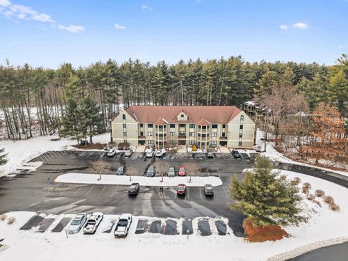 apt-207-3 Mayfair Ln, Nashua, NH, 03063-7645 | Card Image