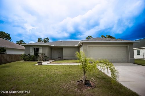 2154 San Filippo Dr Se, Palm Bay, FL, 32909-7205 | Card Image