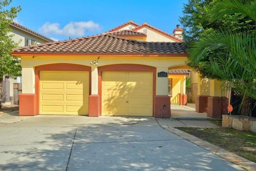 1176 Cobblestone St, Salinas, CA, 93905-4801 | Card Image
