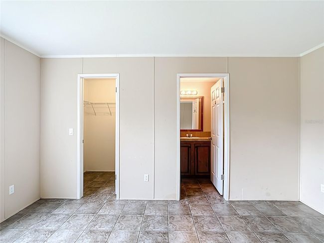15965 Nw 44 Th Avenue Rd, House other with 2 bedrooms, 2 bathrooms and null parking in Reddick FL | Image 17