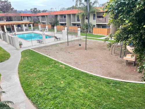 247-589 N Johnson Ave, El Cajon, CA, 92020-3158 | Card Image