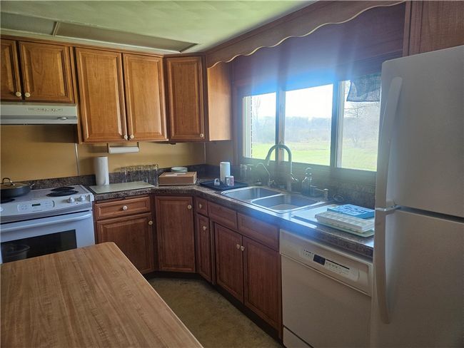 14 Steingrabe Rd, House other with 3 bedrooms, 2 bathrooms and 2 parking in New Wilmington PA | Image 7