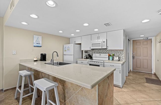 APT-103 - 4300 Gulf Blvd, Condo with 2 bedrooms, 2 bathrooms and null parking in South Padre Island TX | Image 16