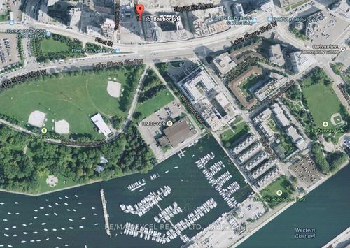 720-35 Bastion St, Toronto, ON, M5V0C2 | Card Image