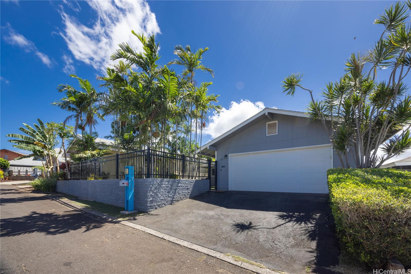 Kuanalio Way, Mililani, HI 96789