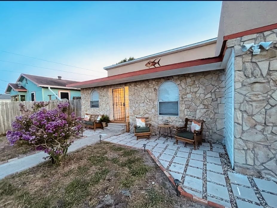 Valerie St, Corpus Christi, TX 78418