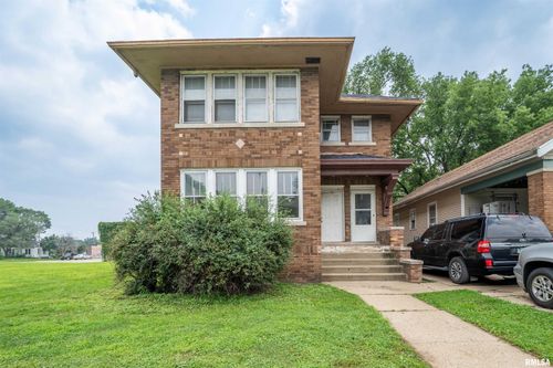 1208 Ne Jefferson Ave, Peoria, IL, 61603-6106 | Card Image