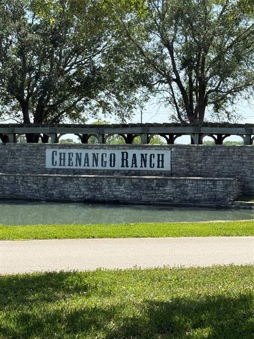 21910 Chenango Lake Dr, Angleton, TX, 77515-6663 | Card Image