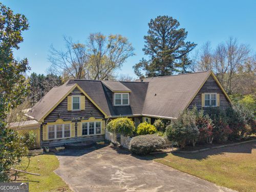 209 Founders Dr, Barnesville, GA, 30204-1823 | Card Image