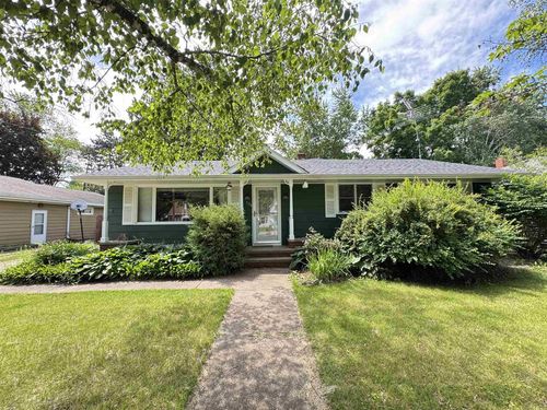 534 Demarest Street, WAUPACA, WI, 54981 | Card Image