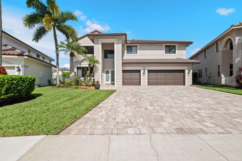978-978 Greenwood Rd, Weston, FL, 33327-1858 | Card Image