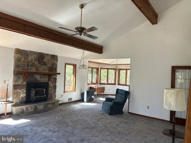 73 Driftwood Dr, House other with 3 bedrooms, 3 bathrooms and null parking in Albrightsville PA | Image 6