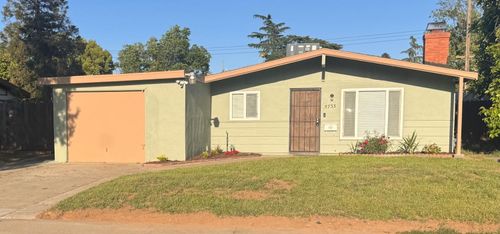 5733 39th St, Sacramento, CA, 95824-1205 | Card Image